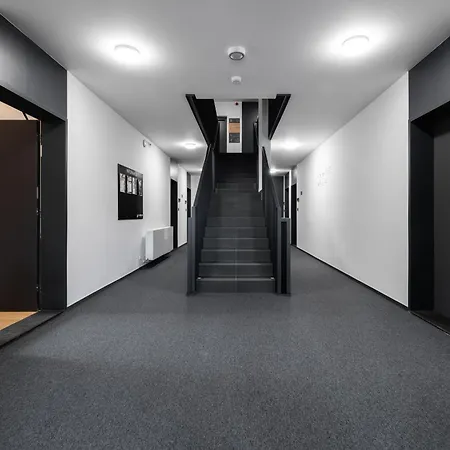 Florian Aparthotel 4*